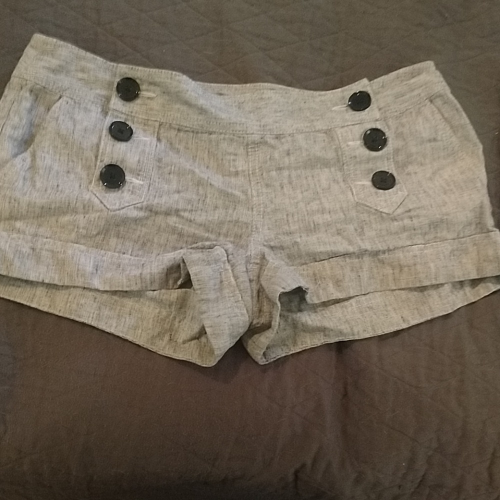 *Express Button Shorts